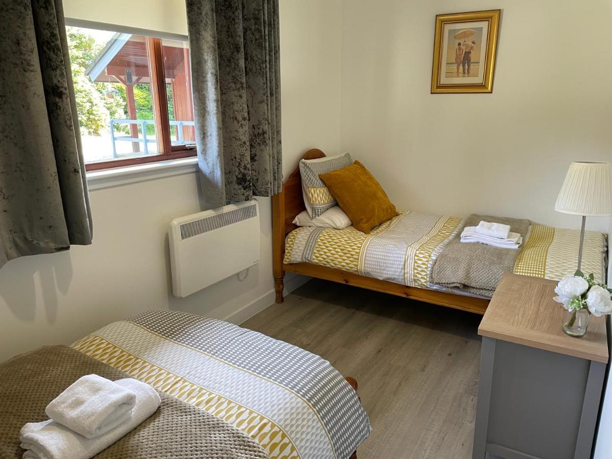 Wellsfield Farm Holiday Lodges Stirling Esterno foto