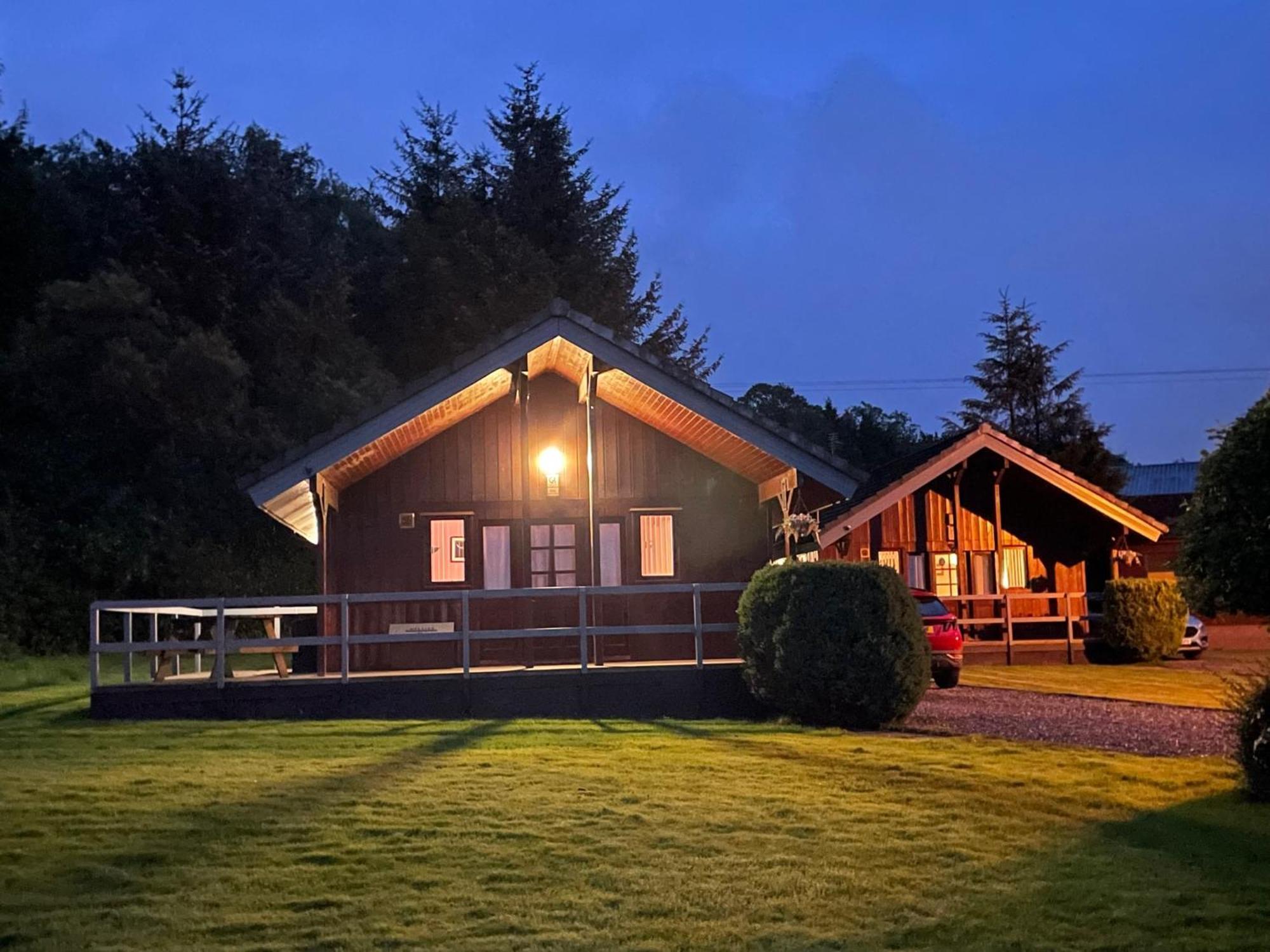 Wellsfield Farm Holiday Lodges Stirling Esterno foto